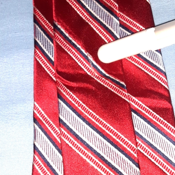 *3 for 15* Mens IZOD tie bundle - Picture 4 of 5